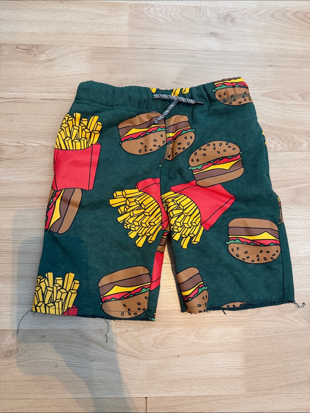 Appaman Kids 8 Green Shorts with Burger & Fries Print